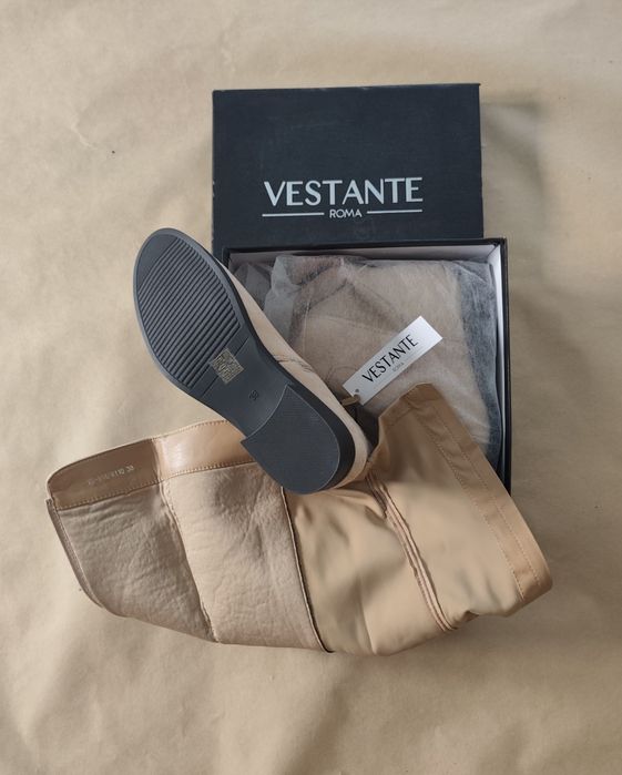 Bota de Senhora N° 38