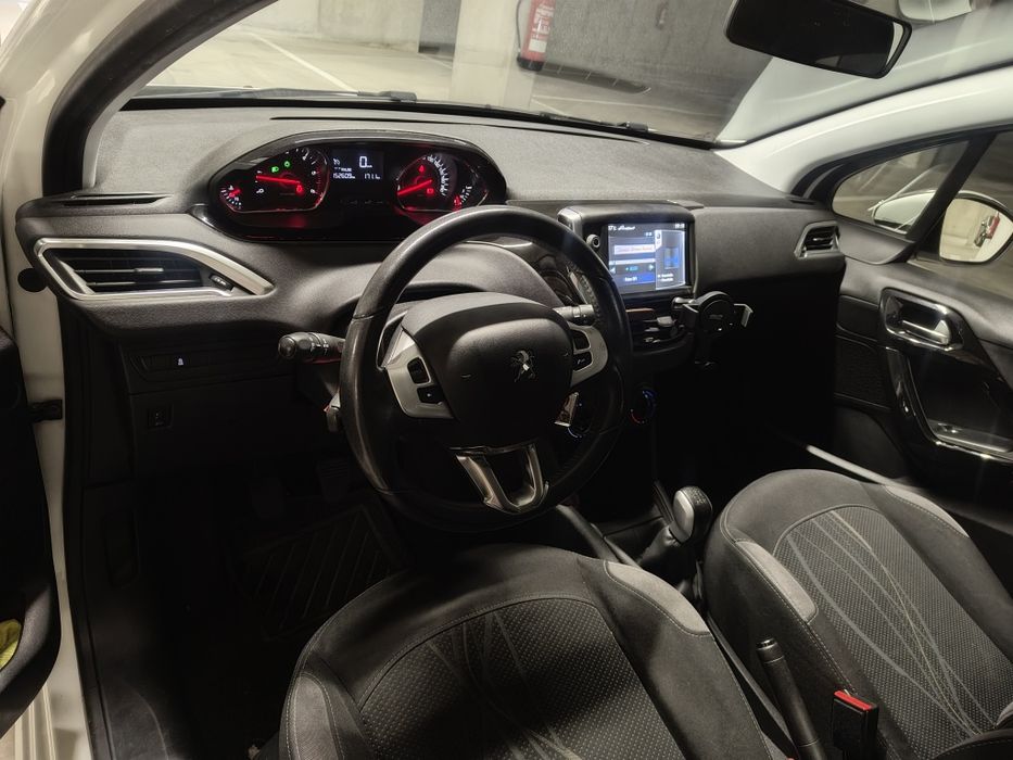 Peugeot 208 HDI Gasoleo