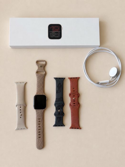 Apple Watch SE 3 GPS 40 mm 99% baterii + 4 paski, gwarancja