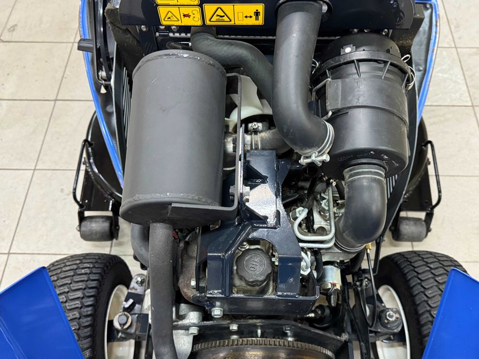 Traktorek Kosiarka ISEKI SXG 216 H SILNIK 2 CYL. 16KM DIESEL Z KOSZ