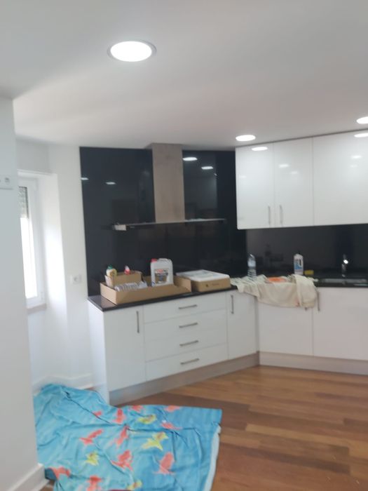 Carpintaria Mercenaria Móveis a medida cozinhas Roupeiros Remodelações