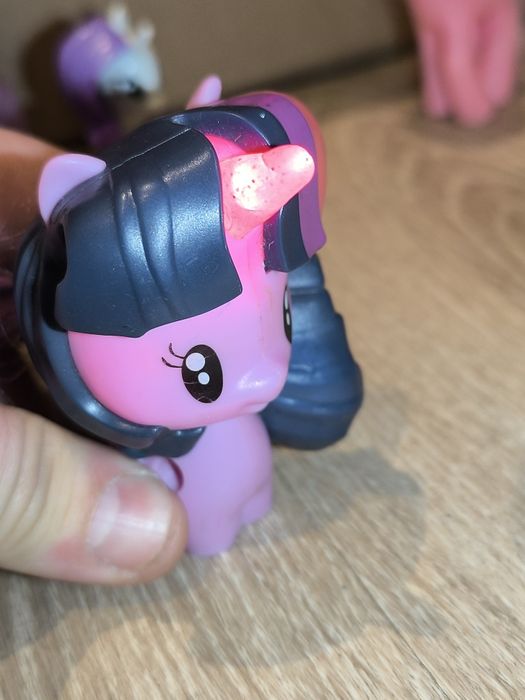 2 kucyki+Świecący Jednorożec