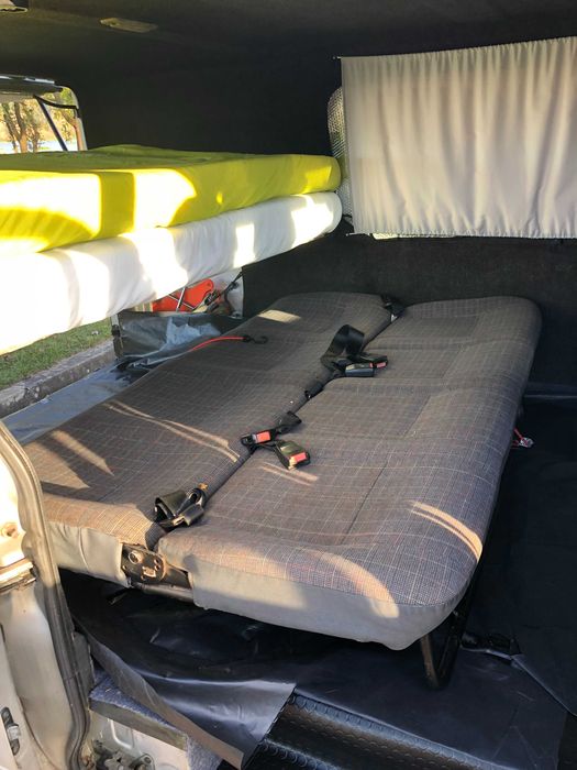 Ford Transit 1992 – 7 Lugares / Furgão / Campervan – Super Versátil!