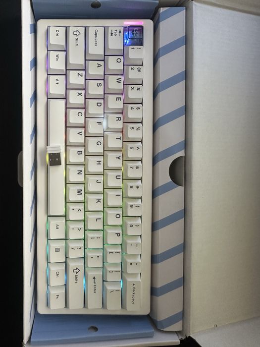 Продам клавиатуру cido qk 61