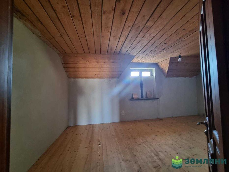Продаж будинку 222 кв.м та землі 12,5 соток в с. Підпечери (5)