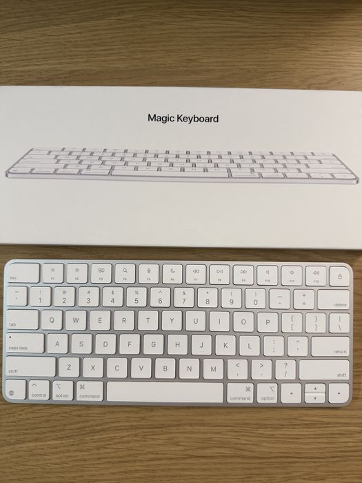 Magic keyboard apple