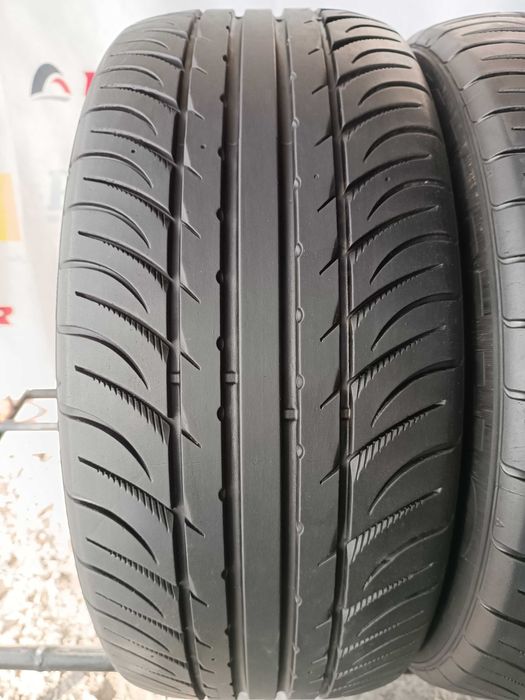 Літні шини 235/55 R17 Kumho ecsta spt 2022 рік 6,1мм
