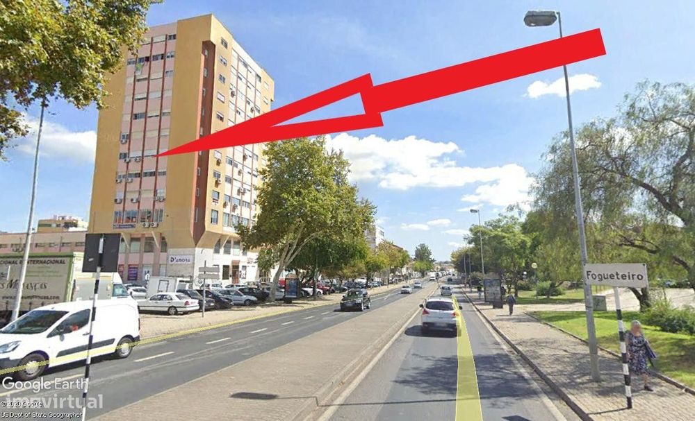 Escritório ARRENDADO nas Paivas