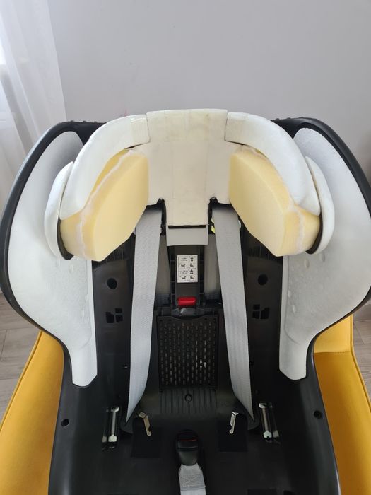 Fotelik samochodowy obrotowy  cybex sirona s i size przodem i tyłem do jazdy 0-18 kg, 45-105 cm
