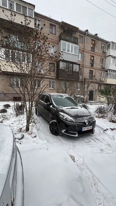 Продам Renault Гранд Scenic