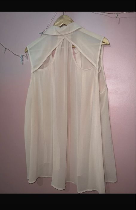 Camisa manga cavada bege