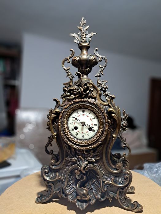 Relógio Antigo Bronze