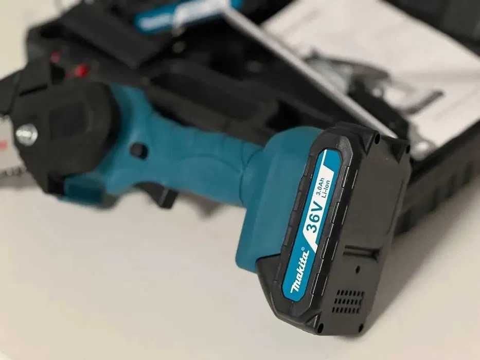 Makita 36V Акумуляторна ланцюгова міні-пила  + КЕЙС