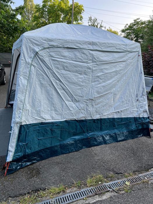 Namiot przedsionek do przyczepy