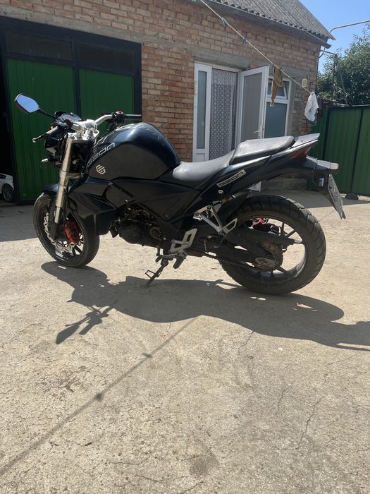 Geon Issen 250 4v