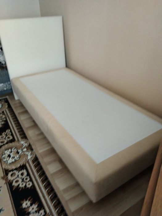 Ліжко односпальне 90*200см