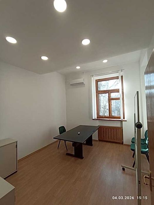 Аренда офиса, помещения 100 м2 (4 кабинета) с мебелью в Центре