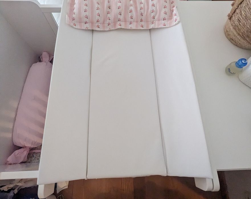 Muda Fraldas de Cama TRAMA