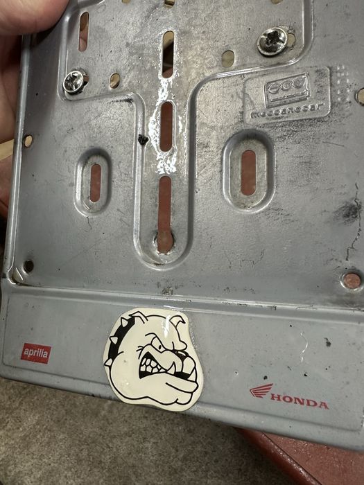 Рамка мото номера Honda 954