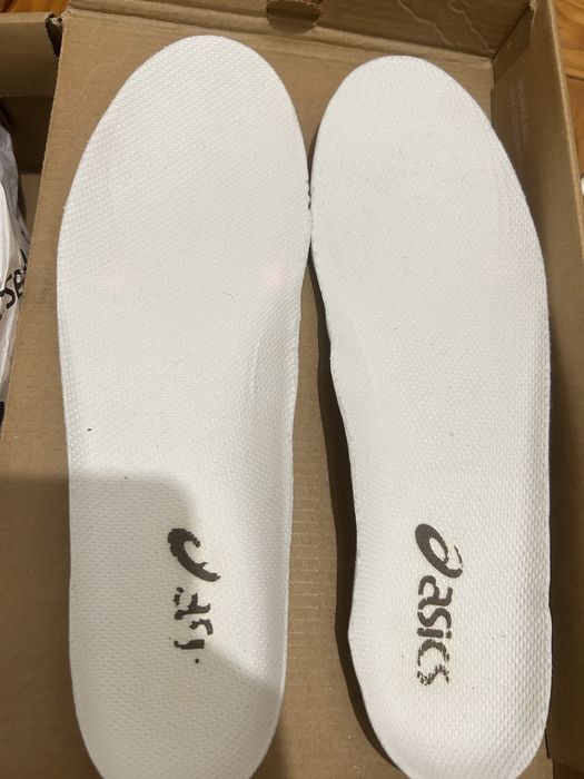 ASICS GEL-NYC – Tamanho 42 – Como Novas – Com Caixa Original