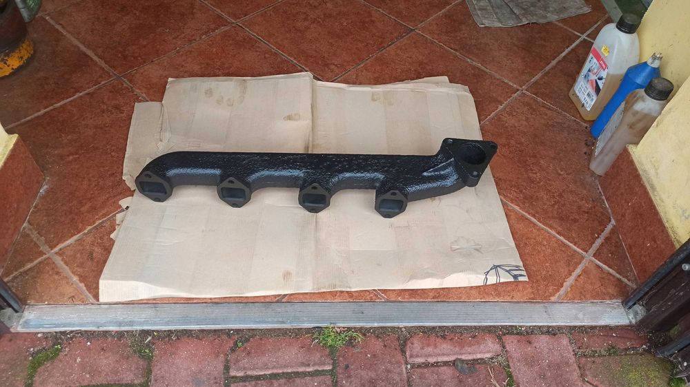 Kolektor Wydechowy Ursus C-385,902,904,912,914 Zetor 8011,8111,8045