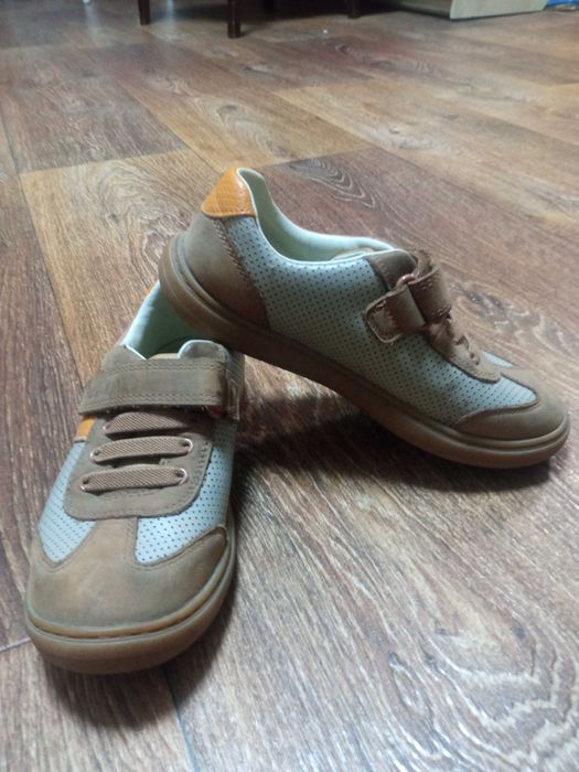 Кросівки хлопчакові Clarks шкіряні
