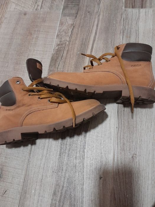 Botas Geox praticamente novas