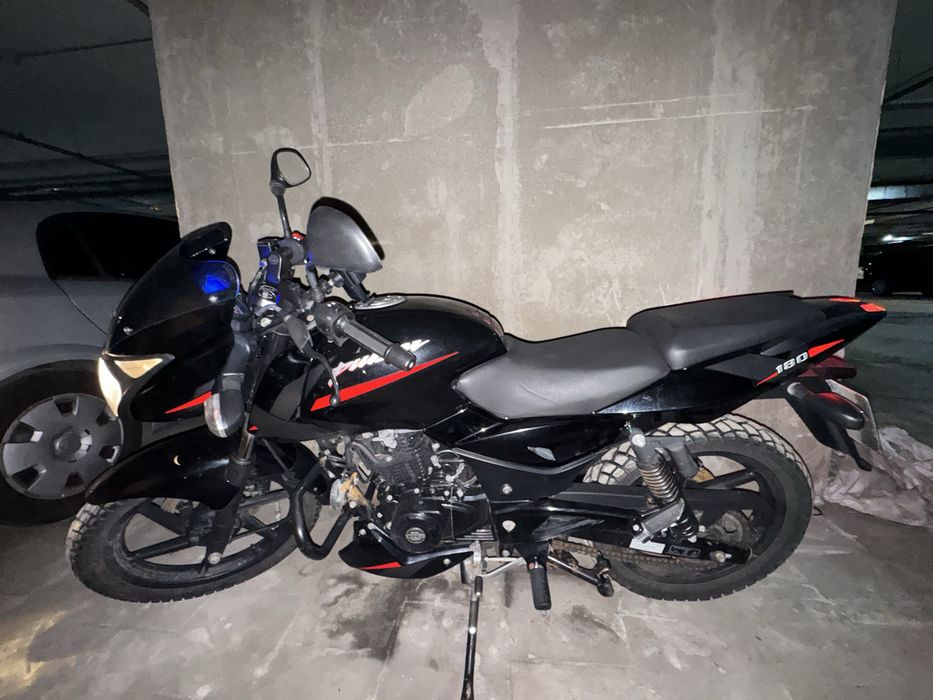 Bajaj Pulsar 180