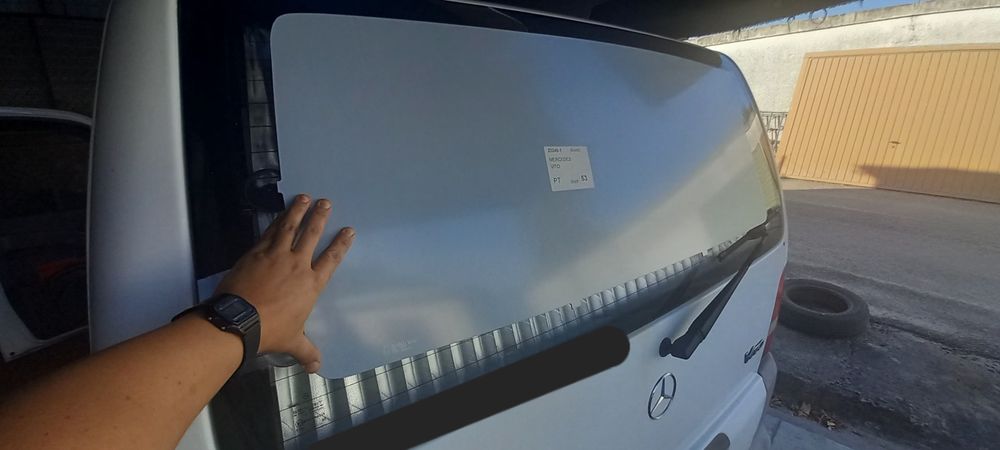 Película vidro traseiro Mercedes VITO W639