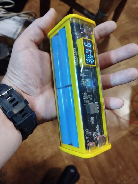 Павербанк 100 Wh, 30000mAh.5портов.