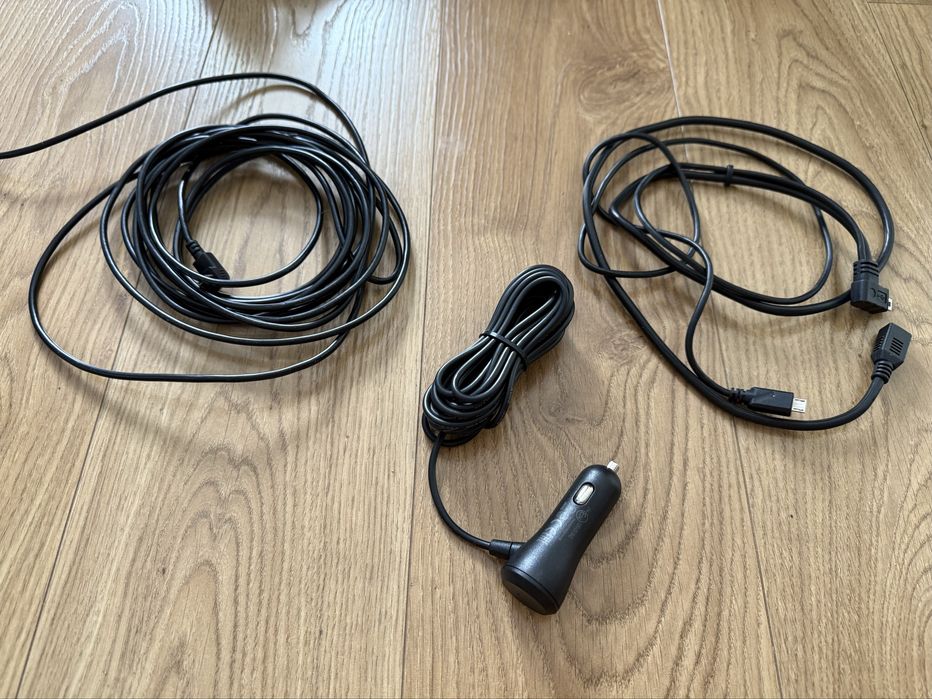 Wideorejestrator Mio MiVue dual 798d + A30 przód i tył / kamera samochodowa/rejestrator jazdy