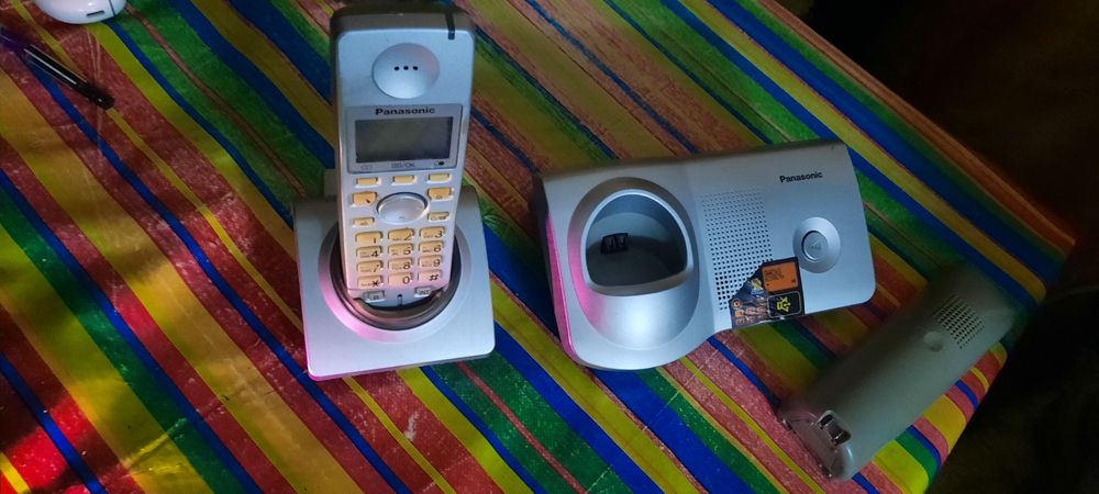 Радіотелефон Panasonic 2шт.станції.(оригінал)