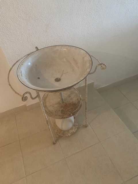 Lavatório antigo