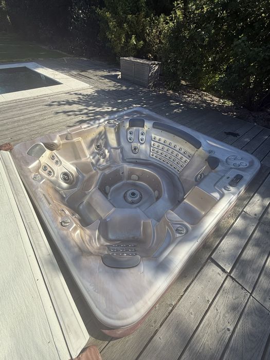 Jacuzzi 8 osobowe