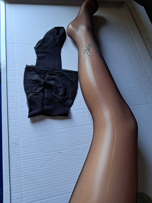 Rajstopy bez uciskowe w pasie