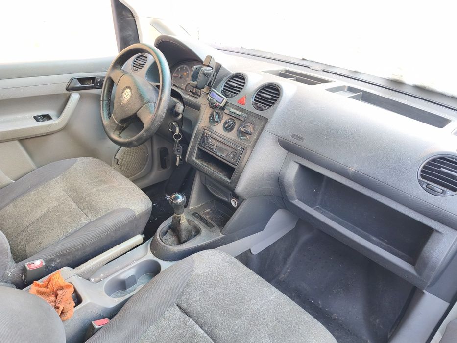 volkswagen Caddy пасажир 1.9 TDi