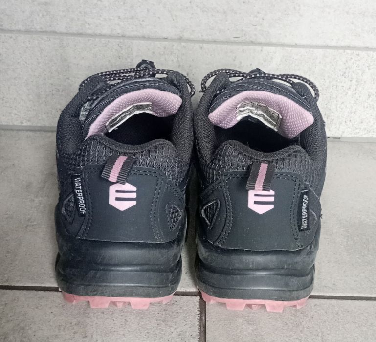 Trekkingowe buty Endurance 36