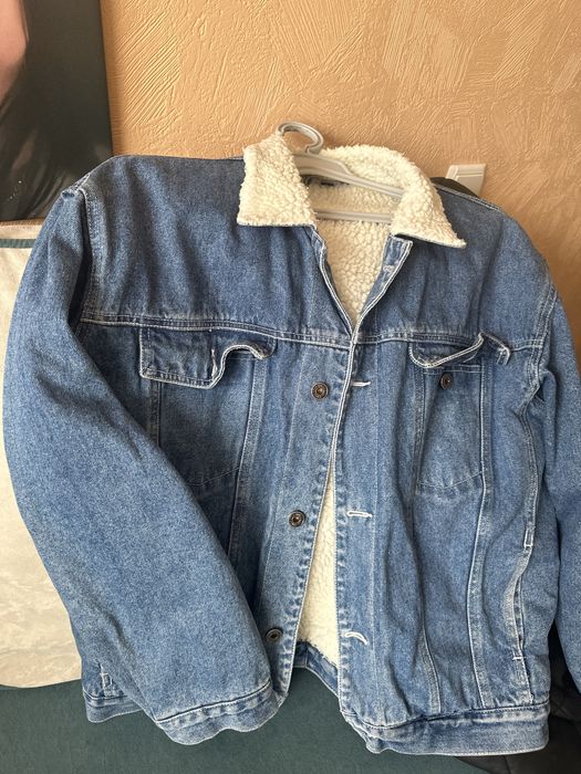 Продам джинсовую курточку