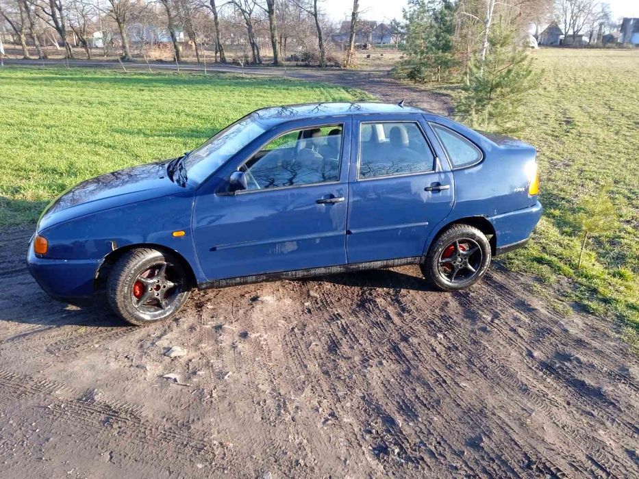 Фольксваген Поло: 1 200 $ - Volkswagen Петриків на Olx