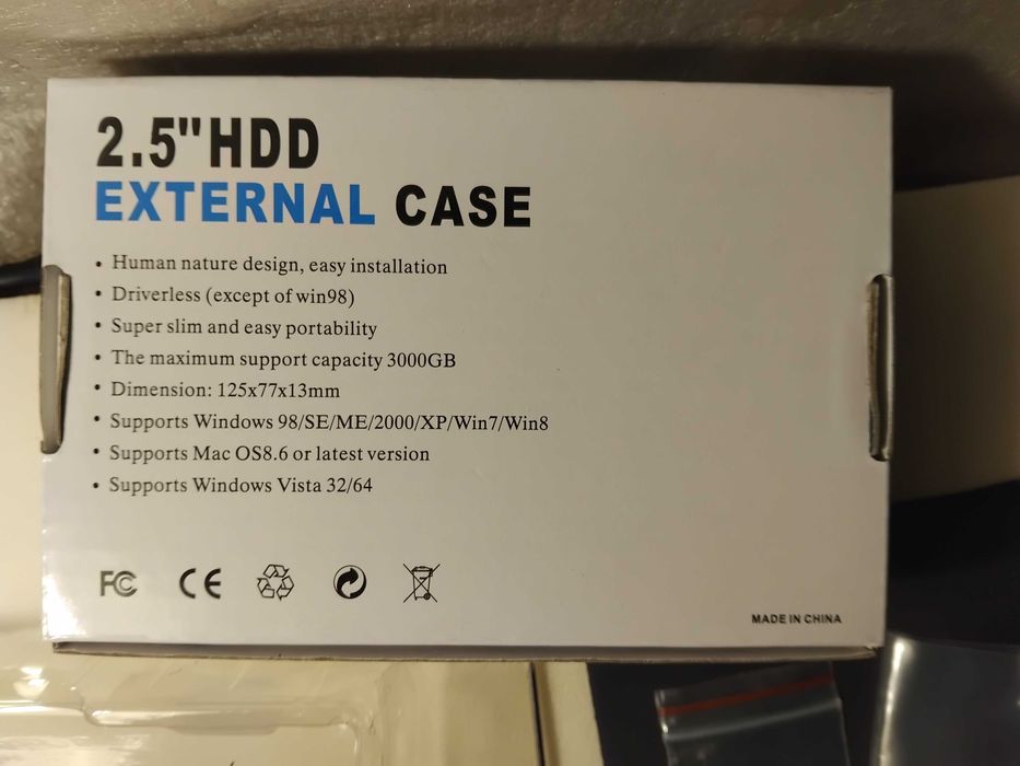 Портативний диск зовнішній ST1000LM024 HN-M101MBB (1Тб) USB 3.0