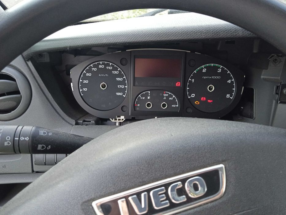 Iveco Daily naprawa wyświetlacza licznika