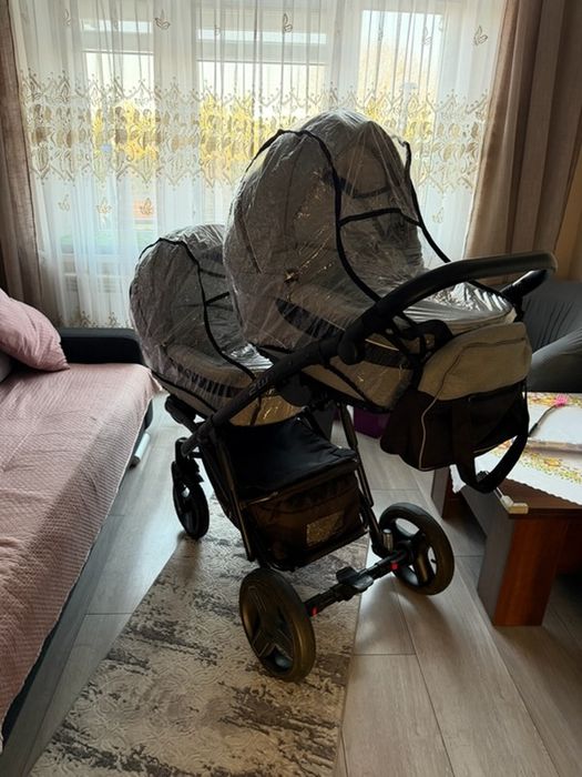 Sprzedam wózek bliźniaczy 2w1