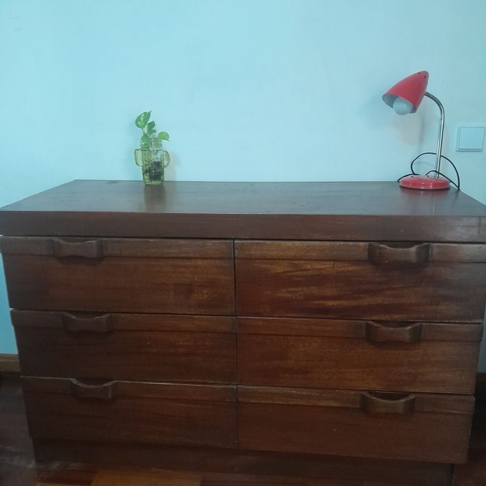 Comoda Madeira 6 gavetões + espelho