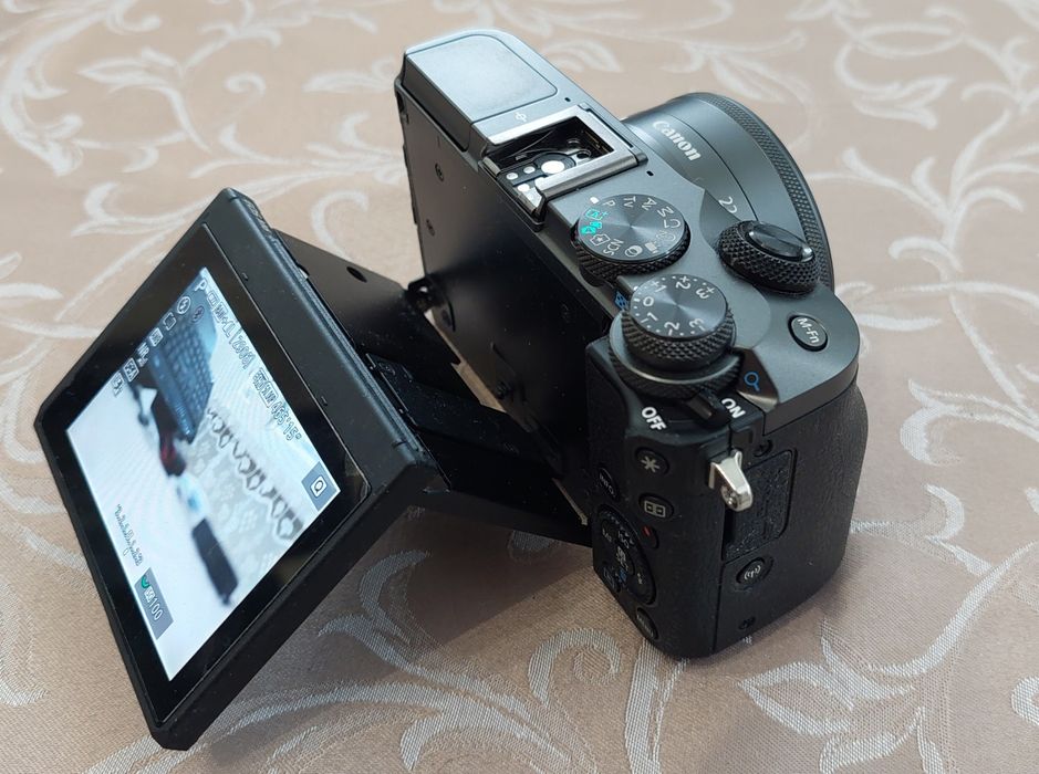 Canon M6 + Obiektyw 22mm f/2 + Sea Frogs 40m obudowa podwodna