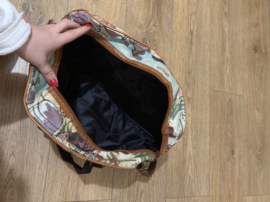 Дорожня сумка з принтом Вінні Пух