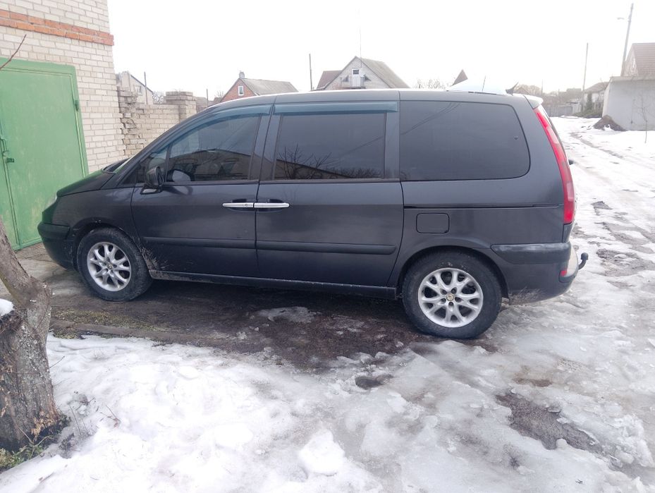 Продам Citroën c8