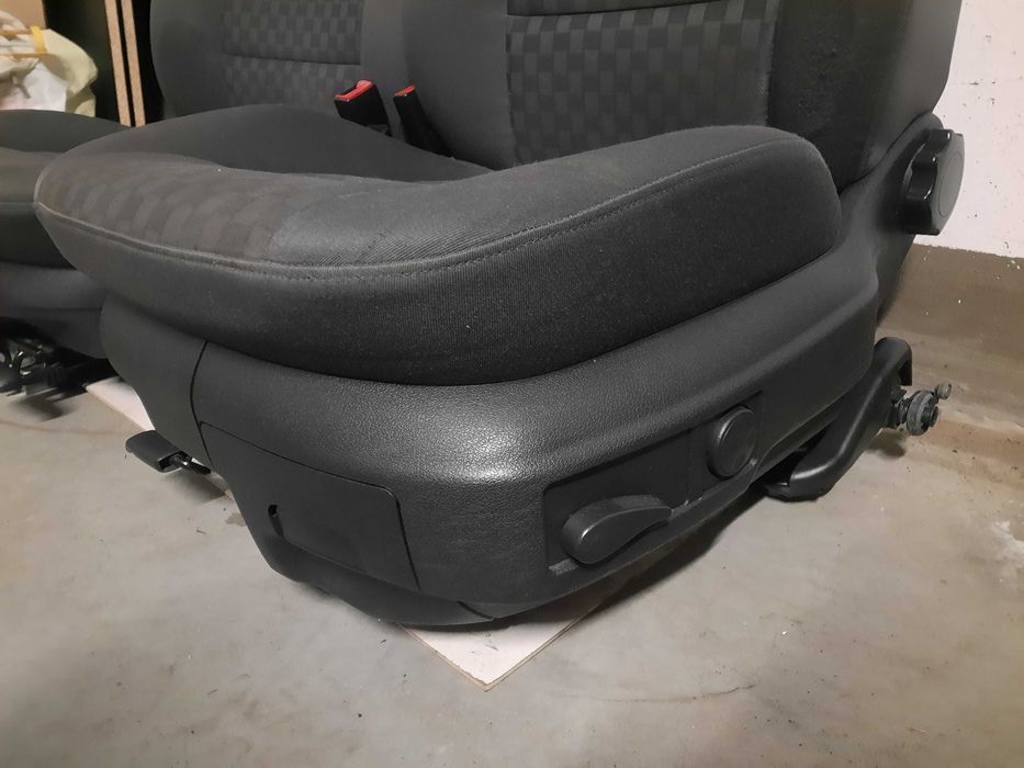 Fotele + podsufitka Audi A6C5