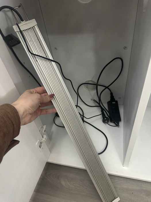 Movel com aquario 150L