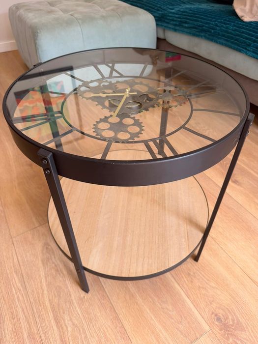 Mesa de apoio Relógio