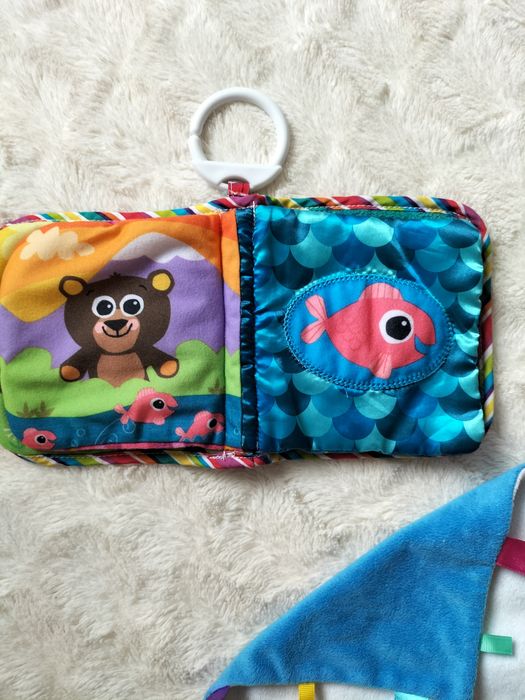 TOMY Lamaze książeczka i przytulanki